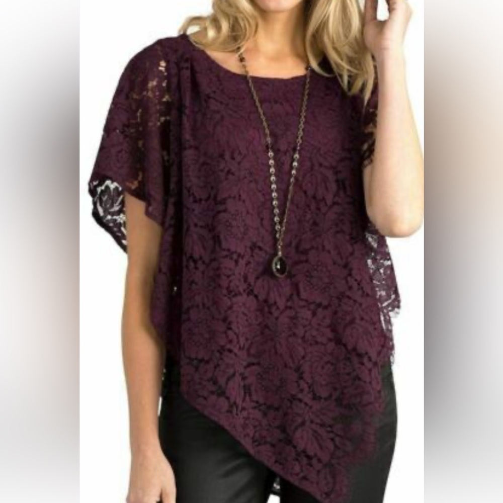 #43 Whimsical Purple Lace Flutter Sleeved Top by Democracy medium NWOT